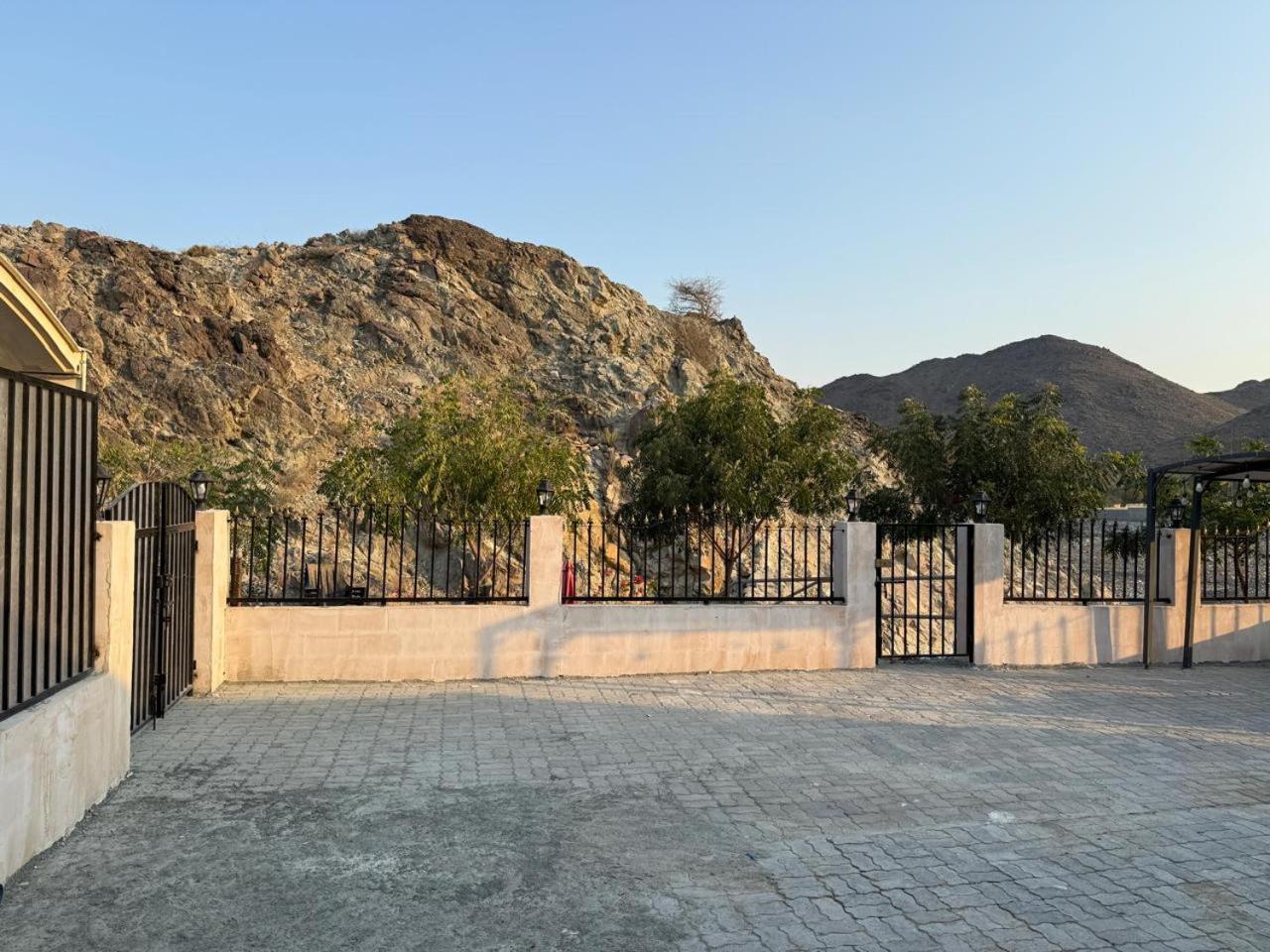 800 Mountain Resort Vacation House Fujairah Eksteriør bilde